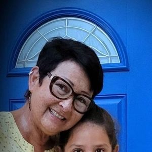 Meet your Posher, Johana